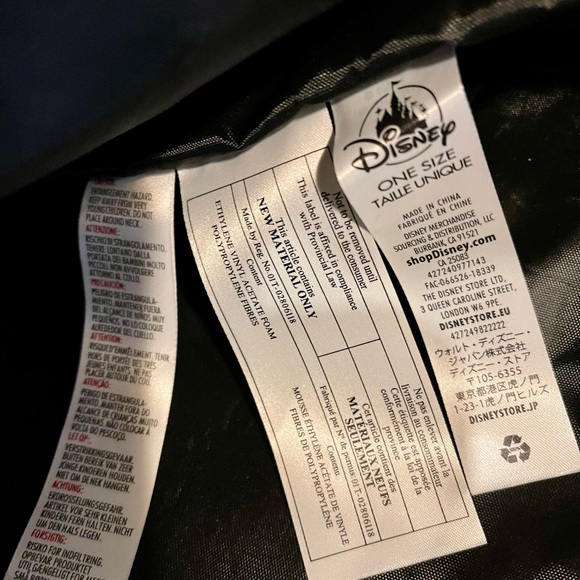 Disney &Co Mickey Print XL travel/ shoulder Tote🔥 - Picture 5 of 9